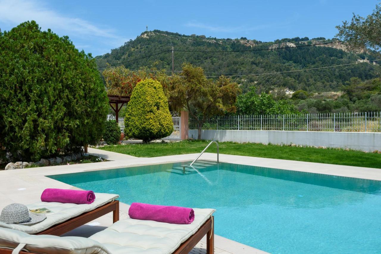 Villa Filerolia Stone House Pastida Exterior foto